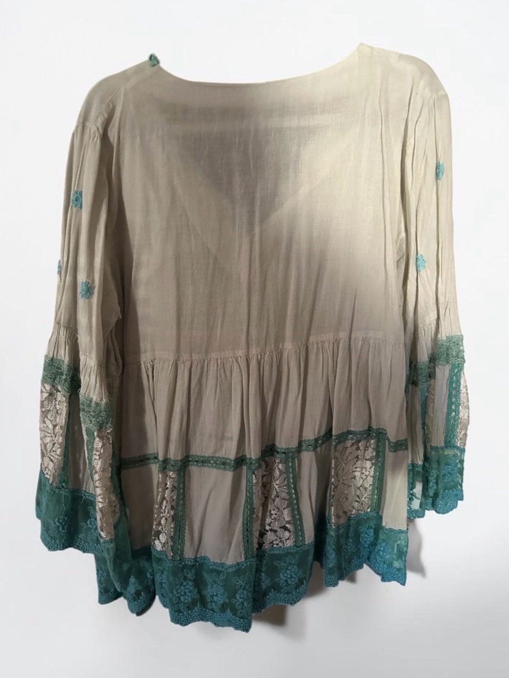 Shoreline Beige Tunic with Turquoise Lace Trim - Picture 5 of 5